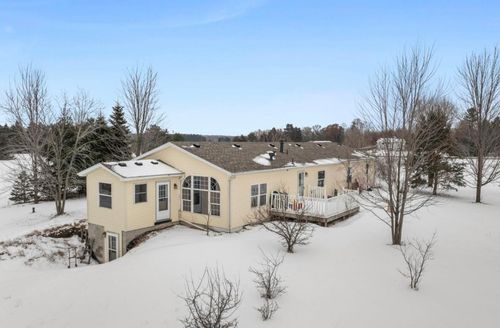 39052 Mica Ave, North Branch, MN, 55056-6726 | Card Image