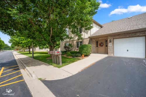 0-2633 Eagle Dr, Joliet, IL, 60436-1077 | Card Image