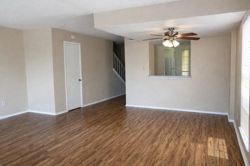 201-217 Church St, Galveston, TX, 77550-8717 | Card Image