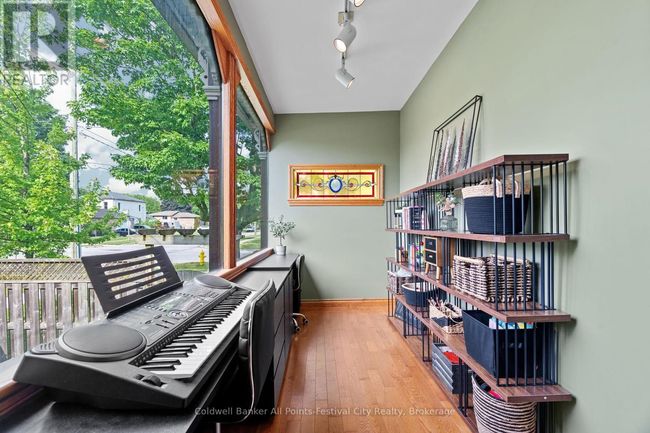32 Cambria Rd S, House other with 3 bedrooms, 2 bathrooms and 4 parking in Goderich ON | Image 27