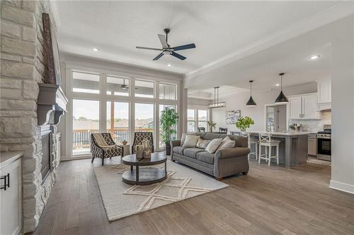 19499 W 114th Ter, Olathe, KS, 66061 | Card Image