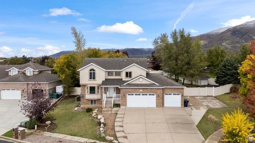 1975 1425, Layton, UT, 84040-8210 | Card Image