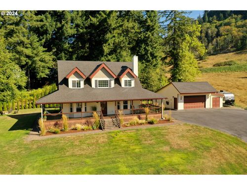 75401 Clatskanie Valley Dr, Clatskanie, OR, 97016-2636 | Card Image