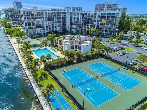 431-1000 Parkview Dr, Hallandale Beach, FL, 33009-2931 | Card Image