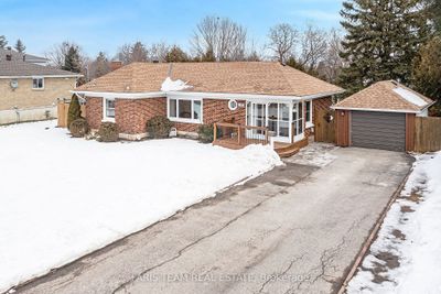 105 Bayview Dr, House other with 3 bedrooms, 2 bathrooms and 9 parking in Barrie ON | Image 1