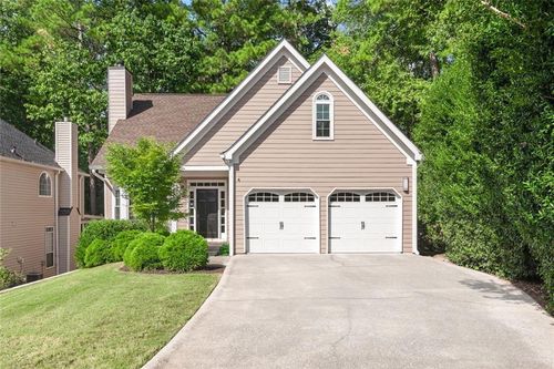 555 S Riversong Ln, Alpharetta, GA, 30022-1830 | Card Image
