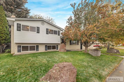 1045 Norton Ave, Idaho Falls, ID, 83402-1734 | Card Image