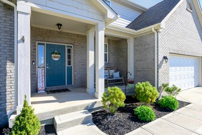 Covered Front Porch! | Image 3