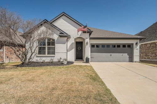 7545 Winterbloom Way, Fort Worth, TX, 76123-2160 | Card Image