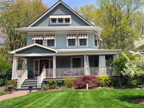 733 Summit Ave, Westfield, NJ, 07090-3222 | Card Image