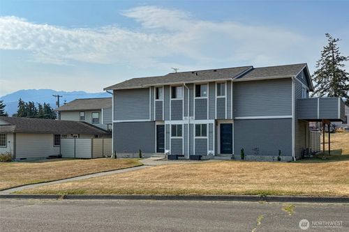 1532-1530 W 7th St, Port Angeles, WA, 98363-5404 | Card Image