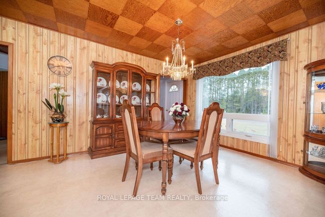 3433 Round Lake Road, House other with 5 bedrooms, 1 bathrooms and 2 parking in Killaloe, Hagarty and Richards ON | Image 14