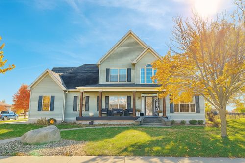 1505 Dover Dr, Saint Joseph, IL, 61873-8949 | Card Image