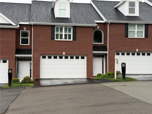 211 Settlers Ct, Venetia, PA, 15367-1489 | Card Image