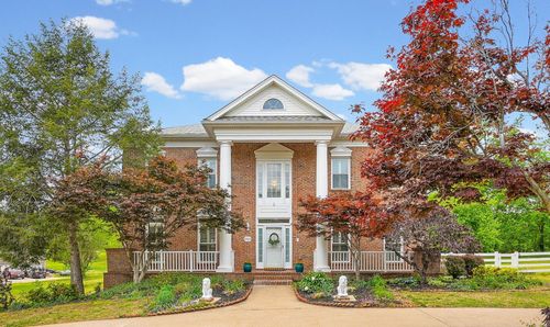 2850 Summer Lawn Dr, Clarksville, TN, 37043 | Card Image