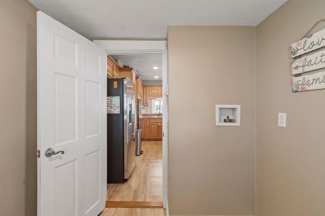 45 Franklin St, House other with 3 bedrooms, 2 bathrooms and null parking in Derry NH | Image 12