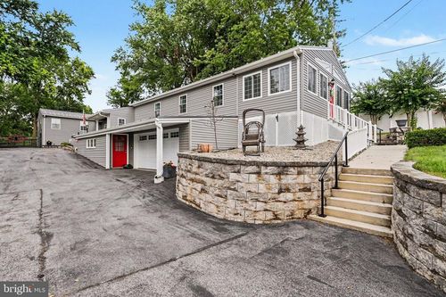 236 Spanglers Mill Rd, NEW CUMBERLAND, PA, 17070-2342 | Card Image