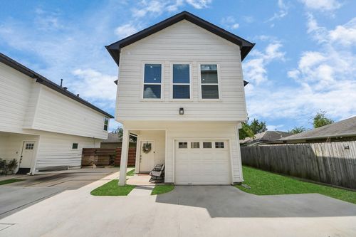 unit-c-1811 Pannell St, Houston, TX, 77020-1001 | Card Image