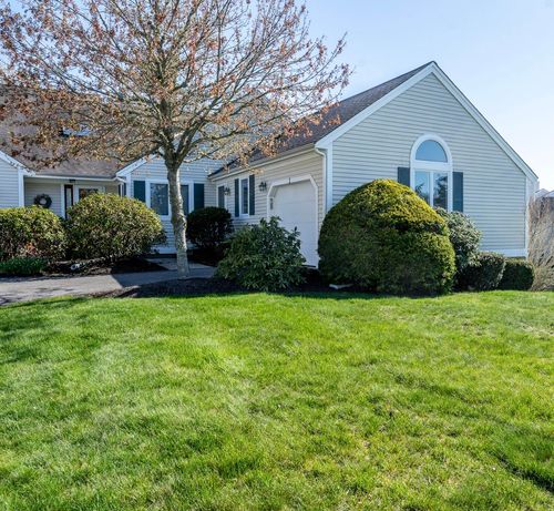 1 Ironwood Path, Mashpee, MA, 02649-2842 | Card Image