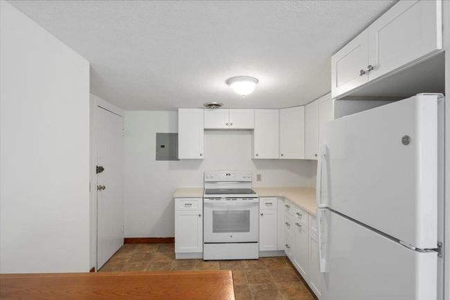 APT-7 - 2 Lagrange St, Condo with 2 bedrooms, 1 bathrooms and 1 parking in Boston MA | Image 10