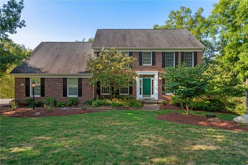 214 Robb Ln, Greensburg, PA, 15601-8507 | Card Image