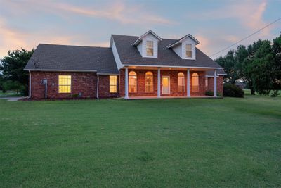 1227 Stout Dr Nw, House other with 3 bedrooms, 2 bathrooms and null parking in Piedmont OK | Image 3