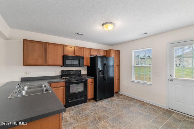 UNIT-6 - 200 Lanieve Ct, Townhouse with 2 bedrooms, 3 bathrooms and null parking in Hubert NC | Image 10