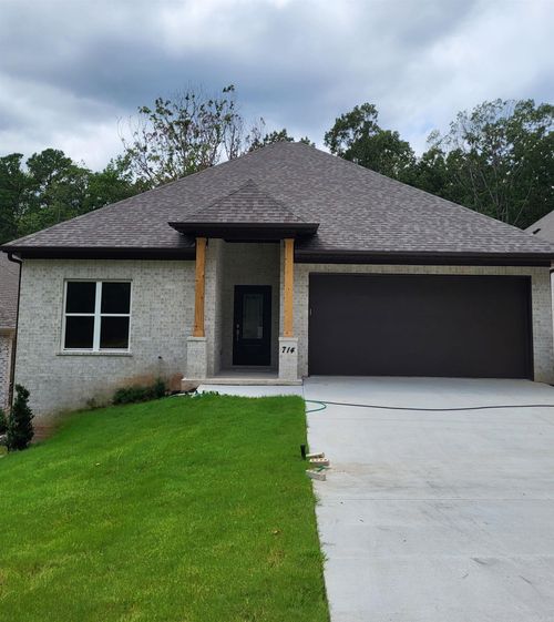 714 Atkins Rd, Little Rock, AR, 72211-3305 | Card Image