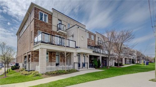 142 Daylily Lane, Kitchener, ON, N2R0L7 | Card Image