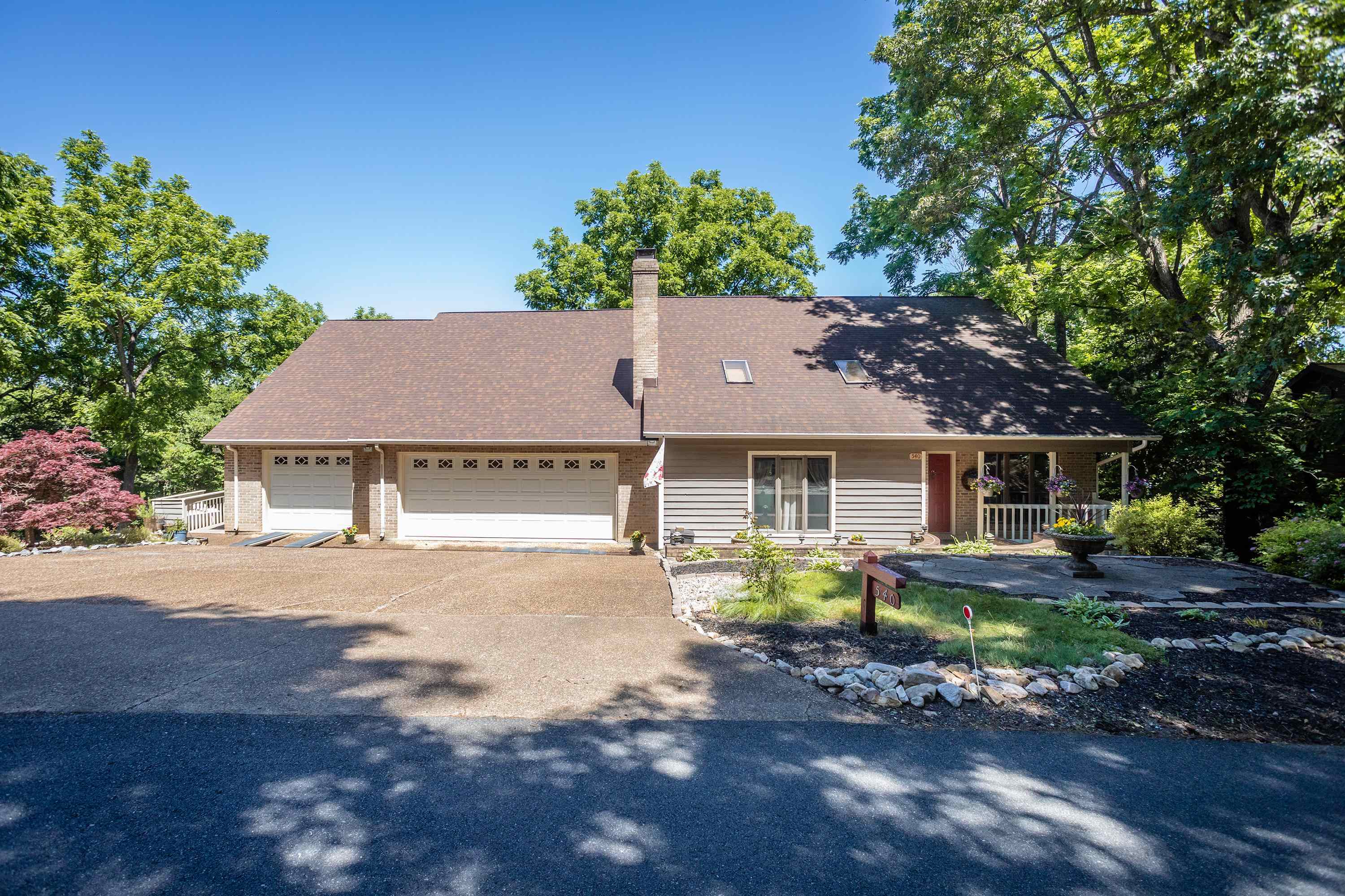 Flower Dr, Mc Gaheysville, VA 22840