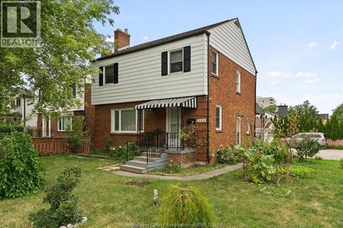 5188 Wyandotte St E, Windsor, ON, N8S1L2 | Card Image