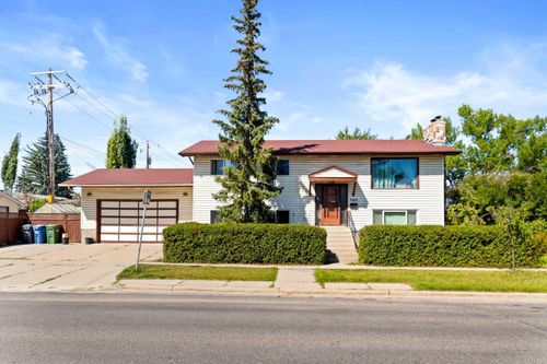 7303 Huntington St Ne, Calgary, AB, T2K5B5 | Card Image