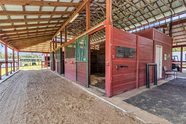 7000 Nw Highway 320, House other with 6 bedrooms, 6 bathrooms and null parking in Micanopy FL | Image 75