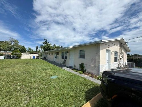 b-5946 Mckinley St, Hollywood, FL, 33021-4561 | Card Image