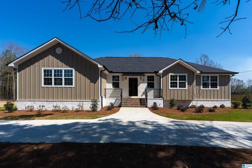 575 Brown Rd, Sylacauga, AL, 35150-8813 | Card Image