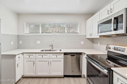 b7-1707 N 18th St, Phoenix, AZ, 85006-2304 | Card Image