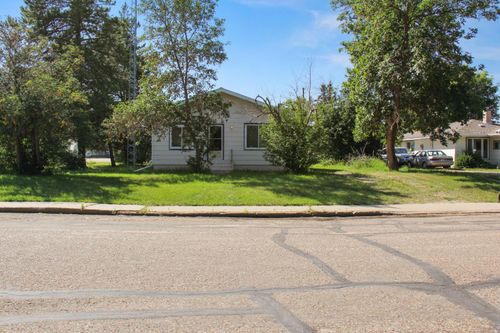4925 49 St, Sedgewick, AB, T0B4C0 | Card Image