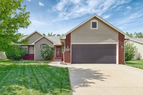 10910 W Ryan St, Wichita, KS, 67205-6011 | Card Image