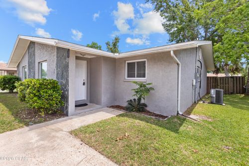 6404 Chipewa St, Panama City, FL, 32404-7907 | Card Image