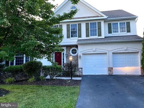 42770 Conquest Cir, BRAMBLETON, VA, 20148-7215 | Card Image
