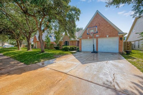 11823 Caprock Canyons Ln, Sugar Land, TX, 77498-4617 | Card Image