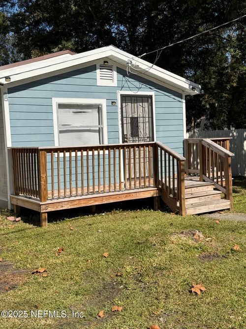 5545 Plymouth St, JACKSONVILLE, FL, 32205-6325 | Card Image