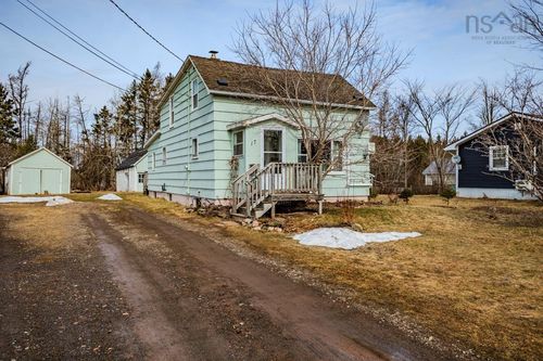 17 Lake Road, Tatamagouche, NS, B0K1V0 | Card Image