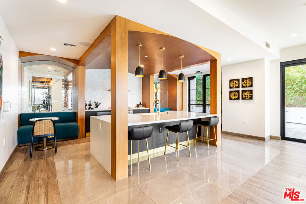 Residential Lease in Los Angeles 5