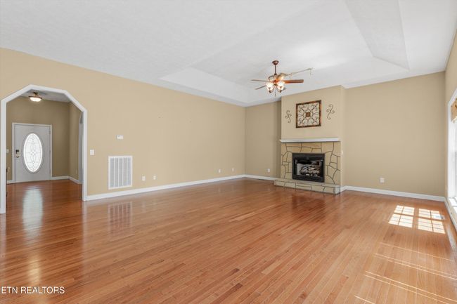 211 Timberland Trail Ln, House other with 3 bedrooms, 2 bathrooms and null parking in Rocky Top TN | Image 18