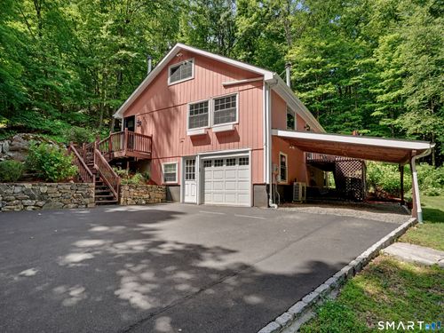 252 Bennetts Farm Rd, Ridgefield, CT, 06877-2132 | Card Image