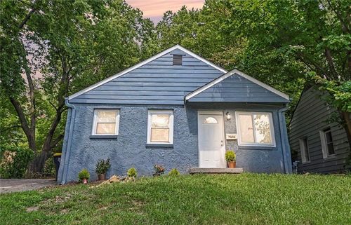 1842 E 77th St, Kansas City, MO, 64132-2145 | Card Image