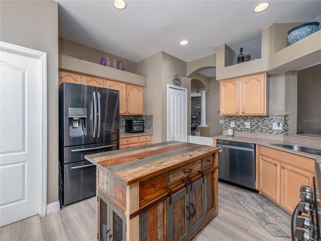 6018 Gannetdale Dr, House other with 5 bedrooms, 2 bathrooms and null parking in LITHIA FL | Image 18