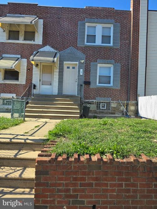 2066 Larue St, PHILADELPHIA, PA, 19124-2006 | Card Image