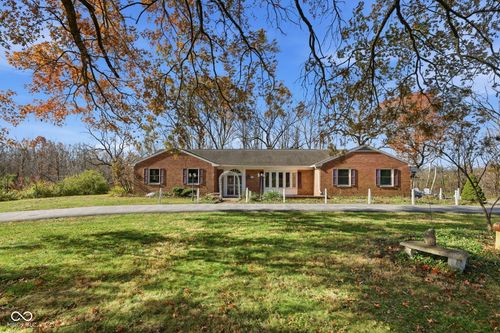 1042 Muessing Rd, Indianapolis, IN, 46239-9186 | Card Image